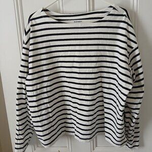 Old Navy Striped long sleeve Tee like new never worn XL Tall